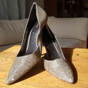 Gold & black Metalic Michael Kors Pump